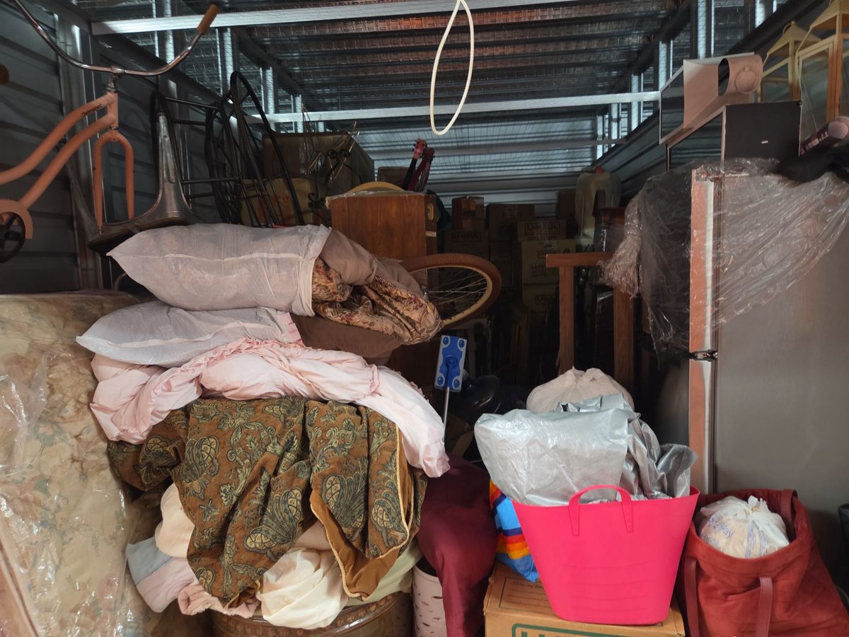 10 x 20 storage unit in Houston, TX