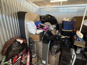 20 x 10 storage unit in Zion, IL