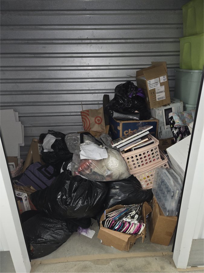 5 x 10 storage unit in Mahwah, NJ