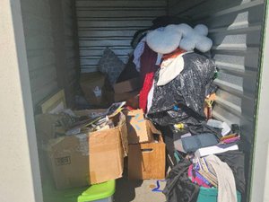 5 x 10 storage unit in Jonesboro, GA