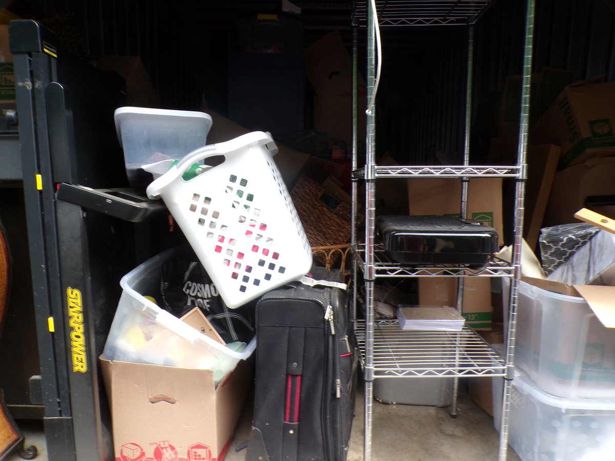 10 x 20 storage unit in Gales Ferry, CT