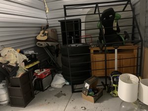 10 x 10 storage unit in Palmetto, FL