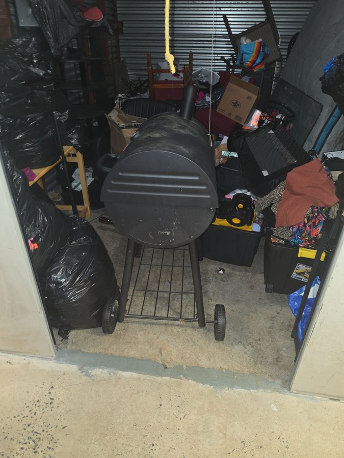 10 x 15 storage unit in Manchester, CT
