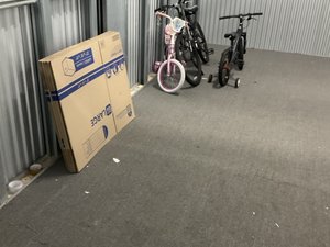 10 x 20 storage unit in Sarasota, FL