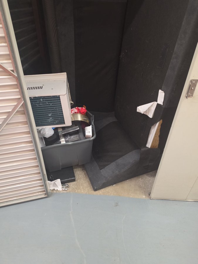 5 x 10 storage unit in Manchester, CT