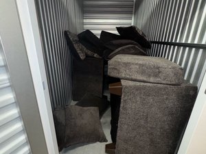 5 x 10 storage unit in Houston, TX