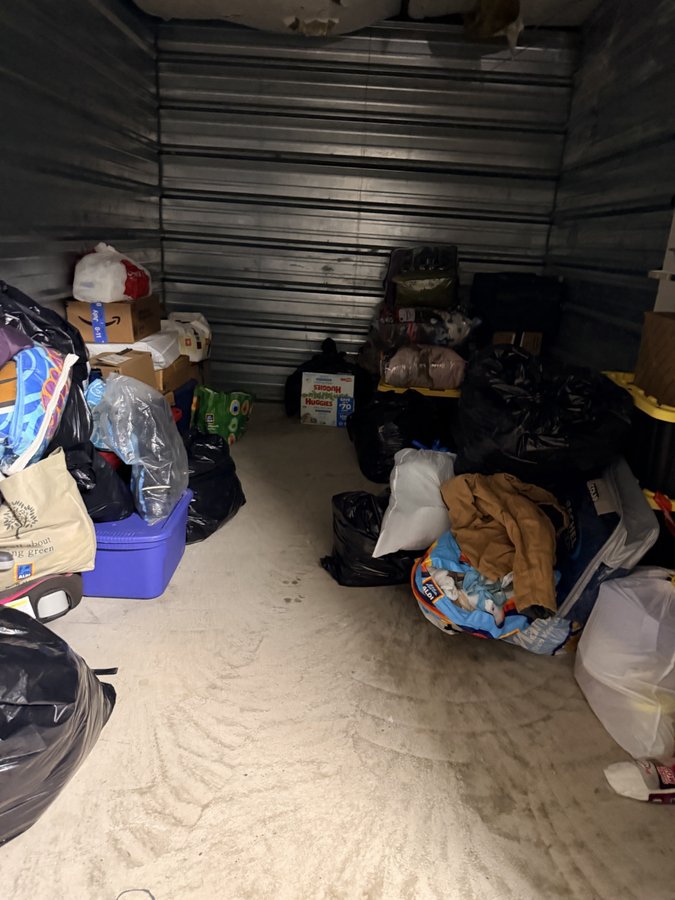10 x 15 storage unit in Houston, TX