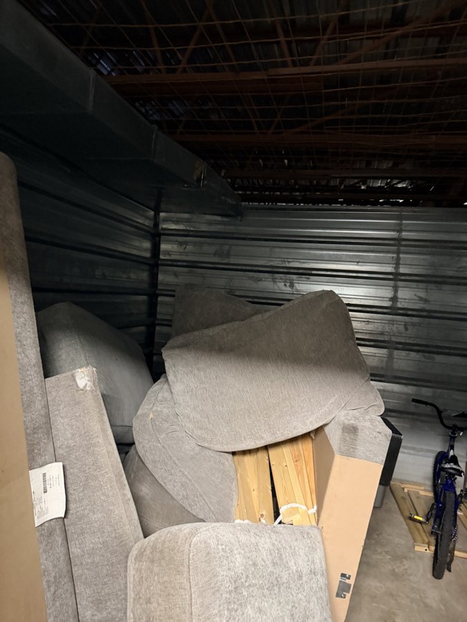 10 x 15 storage unit in Houston, TX