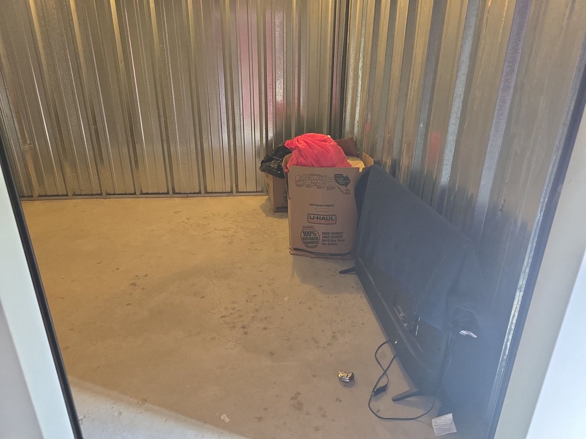 10 x 10 storage unit in Huber Heights, OH