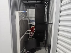 5 x 10 storage unit in Miramar, FL