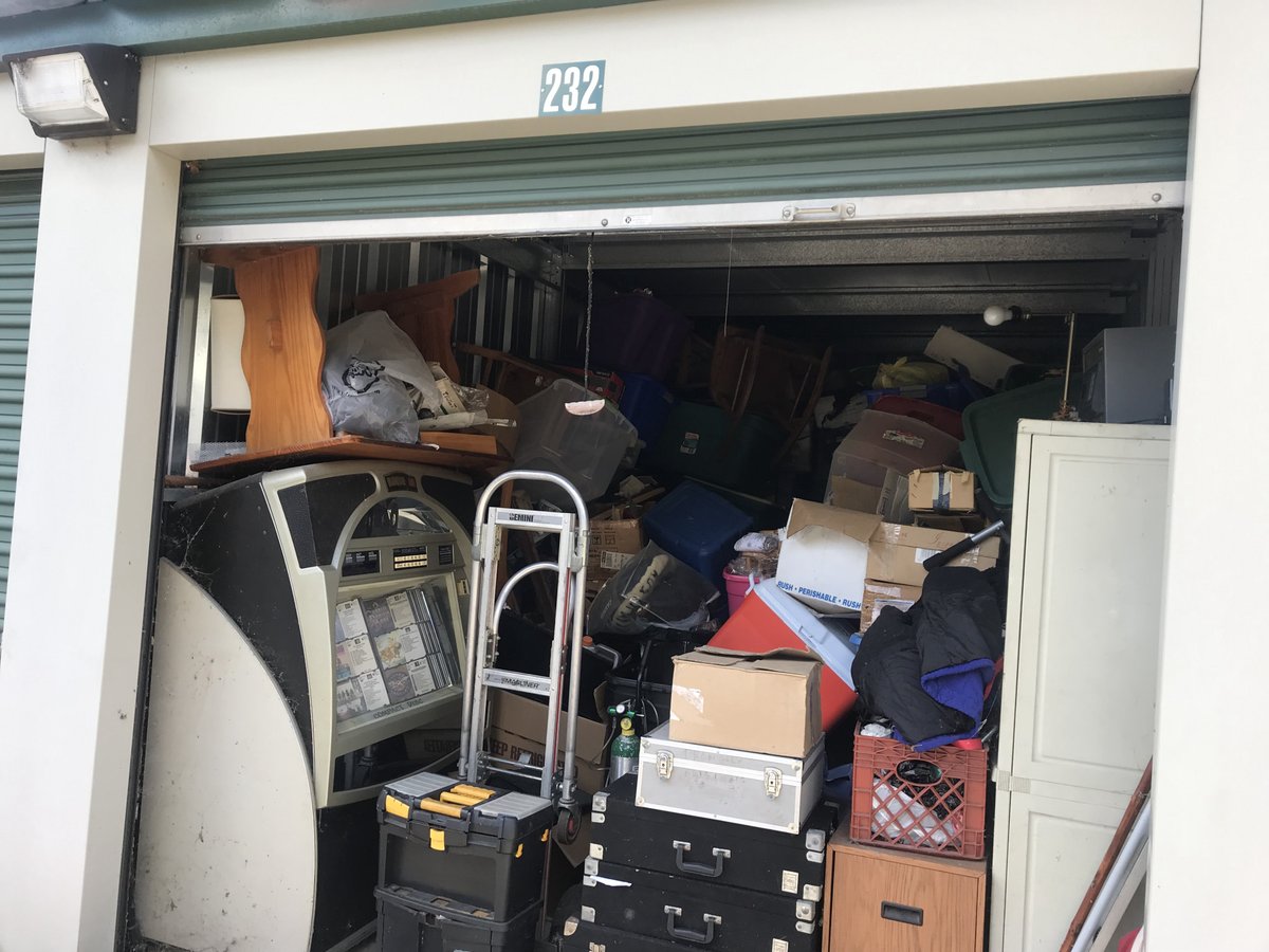 10 x 20 storage unit in East Stroudsburg, PA