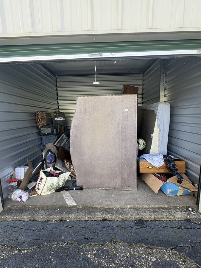 10 x 10 storage unit in Granger, IN