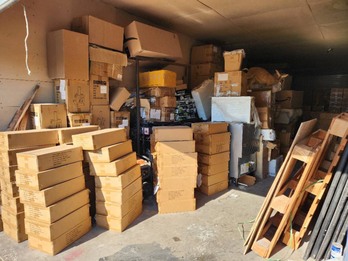 12 x 40 storage unit in Dallas, TX
