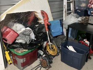 10 x 20 storage unit in Port Charlotte, FL