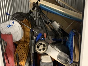 4 x 5 storage unit in Bradenton, FL