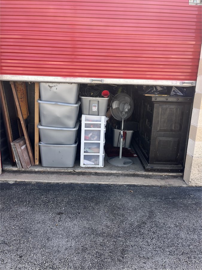 10 x 20 storage unit in Austin, TX