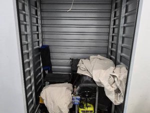 5 x 4 storage unit in Denver, CO