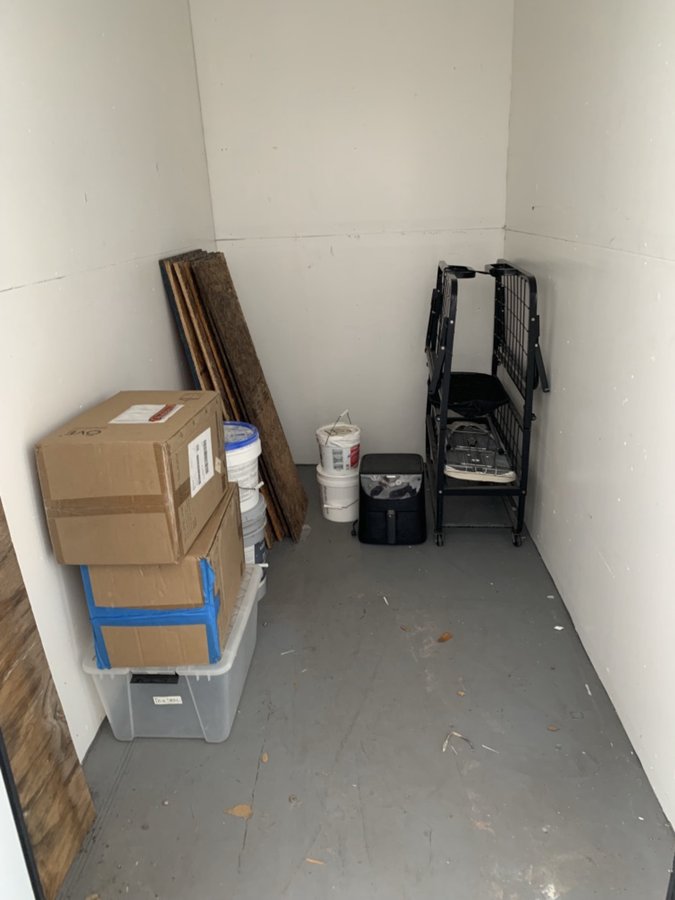 5 x 10 storage unit in Bradenton, FL