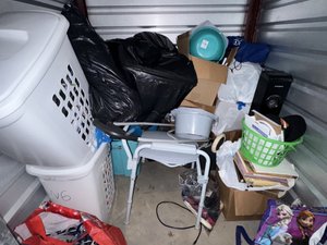 5 x 5 storage unit in Houston, TX