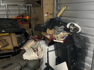 10 x 10 storage unit in Oroville, CA