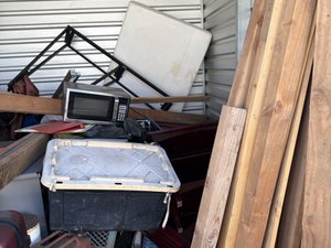 10 x 10 storage unit in Oroville, CA