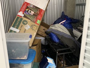 5 x 5 storage unit in Bradenton, FL