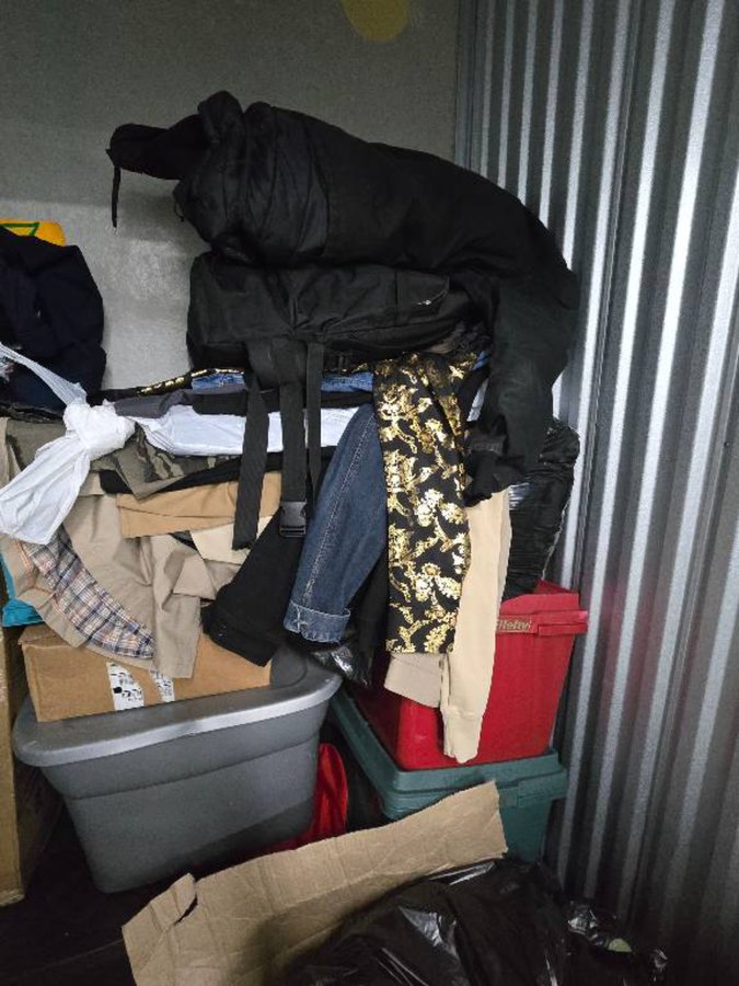 5 x 5 storage unit in Naperville, IL