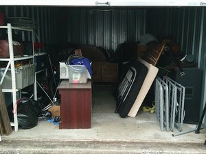 10 x 20 storage unit in Columbia, MO