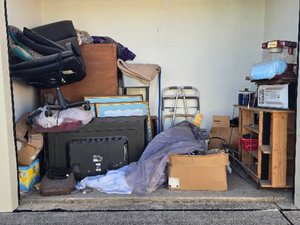 10 x 5 storage unit in Irving, TX