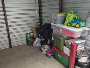 10 x 10 storage unit in Lodi, CA