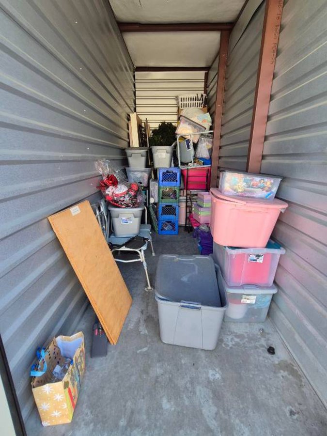 5 x 15 storage unit in Lodi, CA