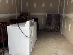 10 x 15 unit in Charlotte