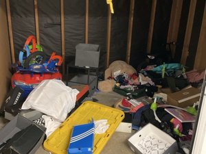 10 x 10 storage unit in Vallejo, CA