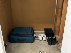 5 x 5 storage unit in Vallejo, CA