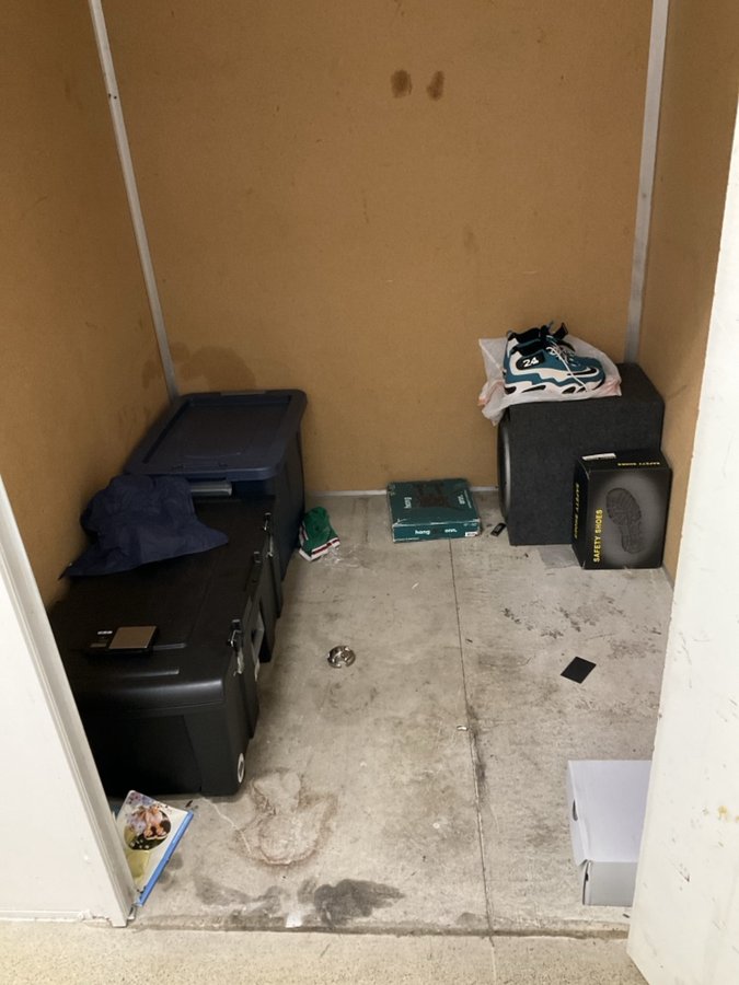 5 x 5 storage unit in Vallejo, CA