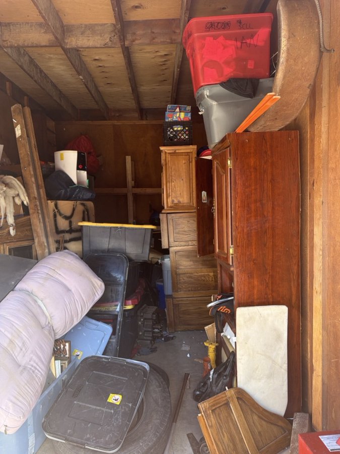 10 x 20 storage unit in Rancho Cordova, CA