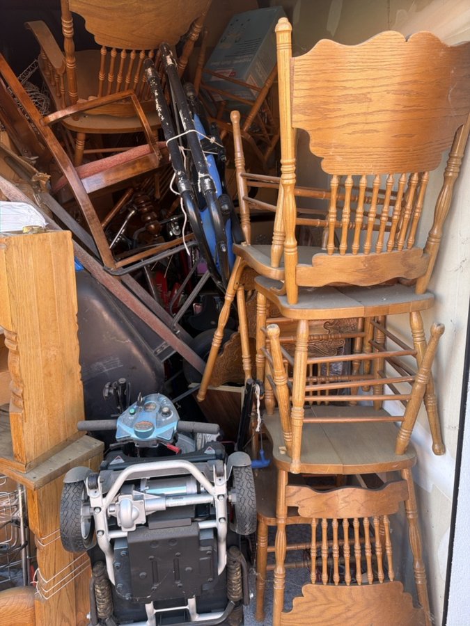 10 x 25 storage unit in Rancho Cordova, CA