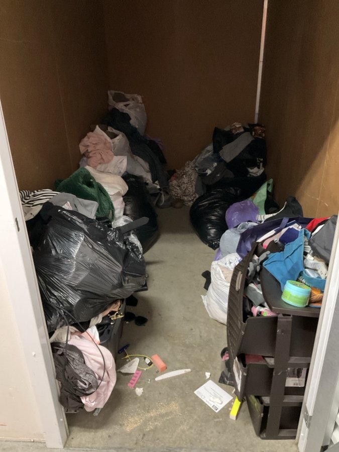 5 x 10 storage unit in Vallejo, CA