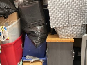 10 x 10 storage unit in Vallejo, CA