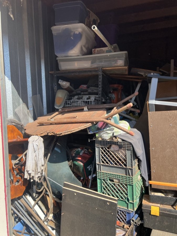 10 x 15 storage unit in Oroville, CA