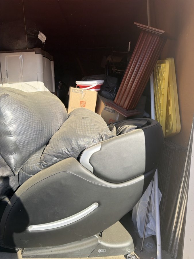 10 x 15 storage unit in Rancho Cordova, CA