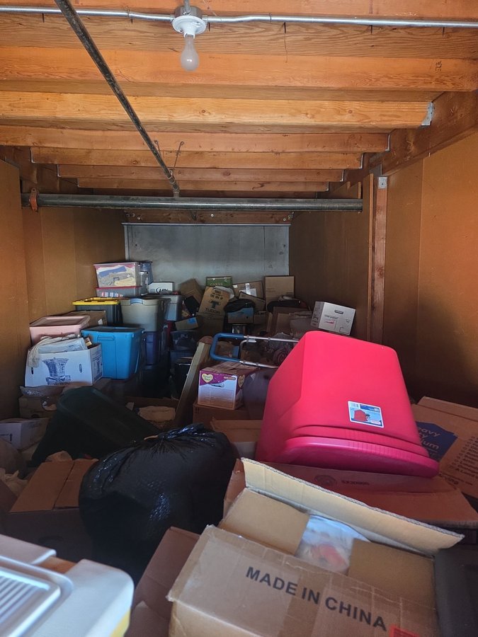 10 x 30 storage unit in Rancho Cordova, CA