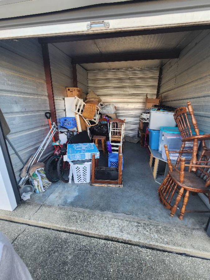 10 x 15 storage unit in Champaign, IL