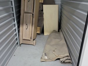 5 x 10 storage unit in Houston, TX