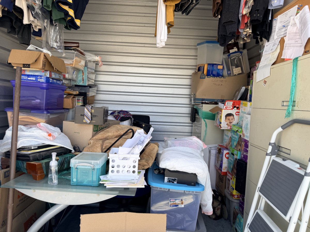 10 x 10 storage unit in Houston, TX