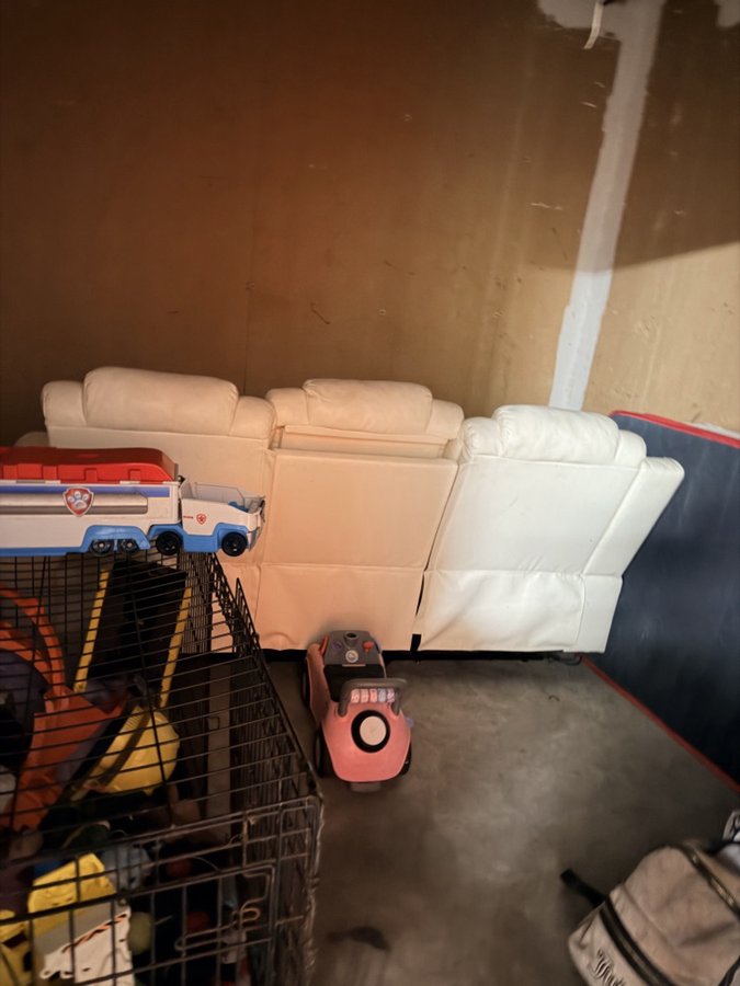 10 x 10 storage unit in Houston, TX