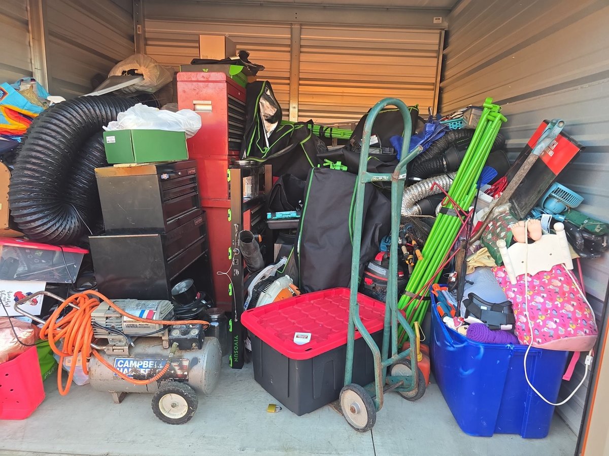 10 x 10 storage unit in Beavercreek Township, OH