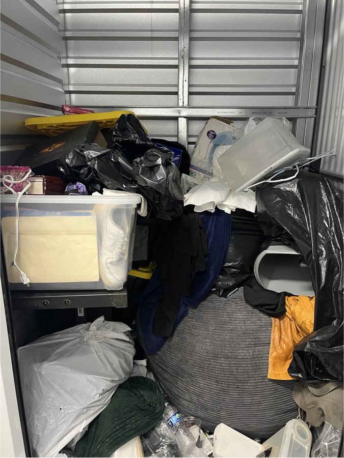 5 x 5 storage unit in Los Angeles, CA