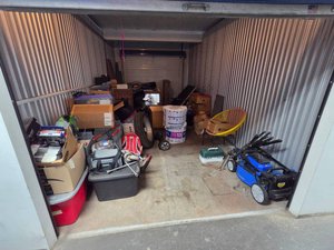 10 x 20 unit in Fort Worth