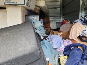 10 x 10 storage unit in Columbia, MO